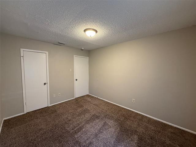 Building Photo - 814 Villa Ridge Dr