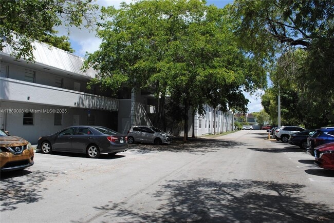 Primary Photo - 17255 SW 95th Ave