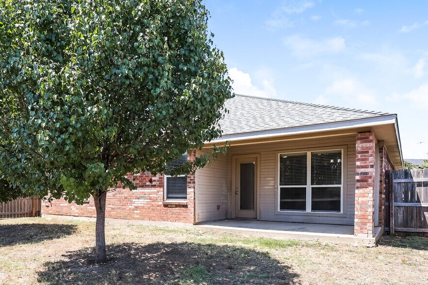 Building Photo - 4525 Grainland Ct