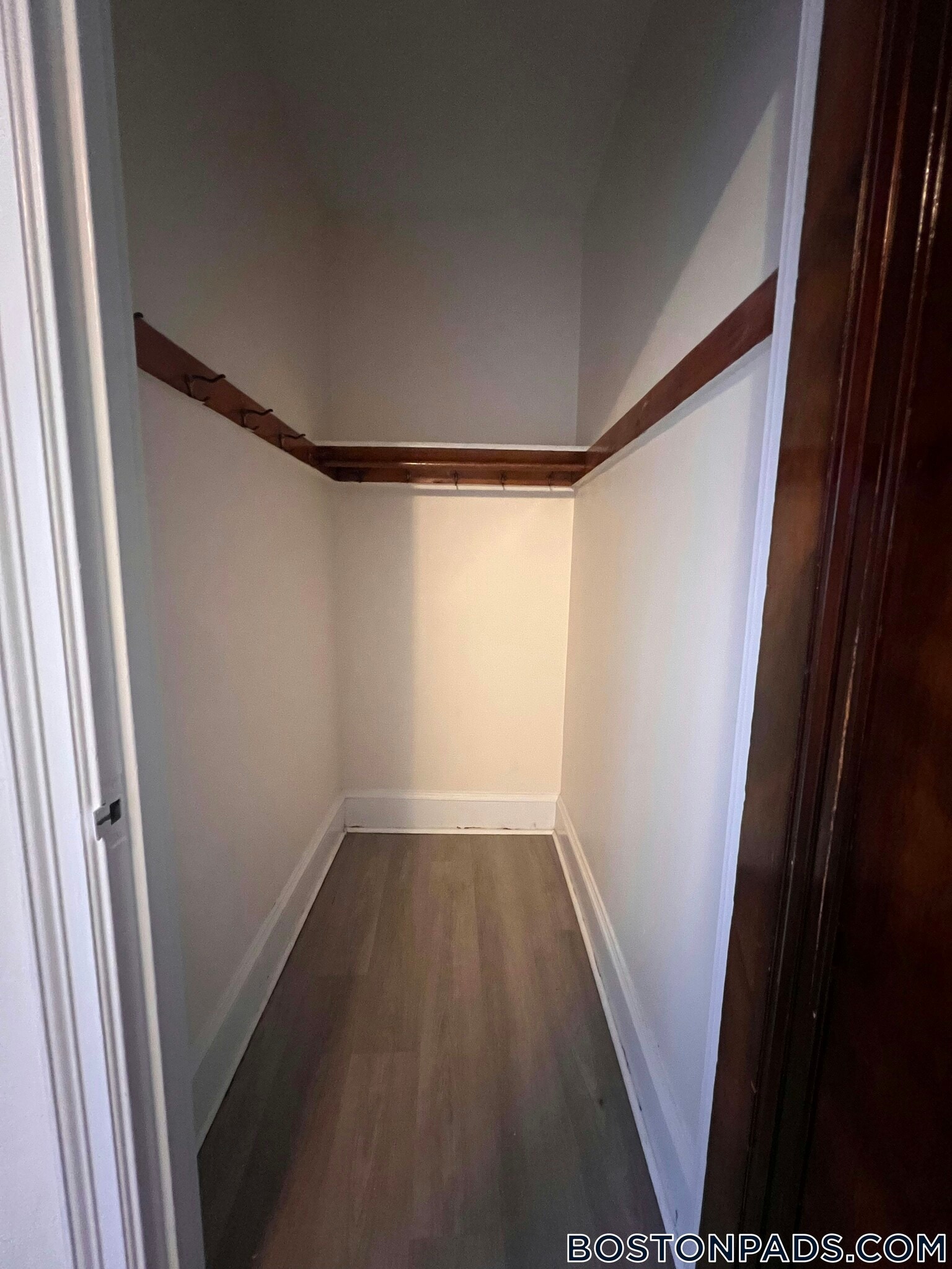 Building Photo - 2 Elmwood Ave