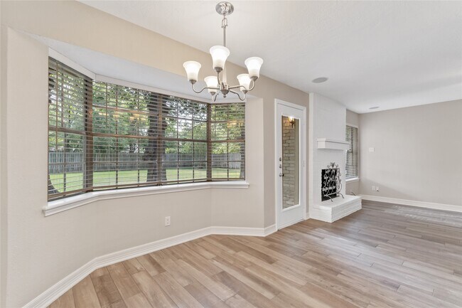 Building Photo - 25814 Leafywood Dr