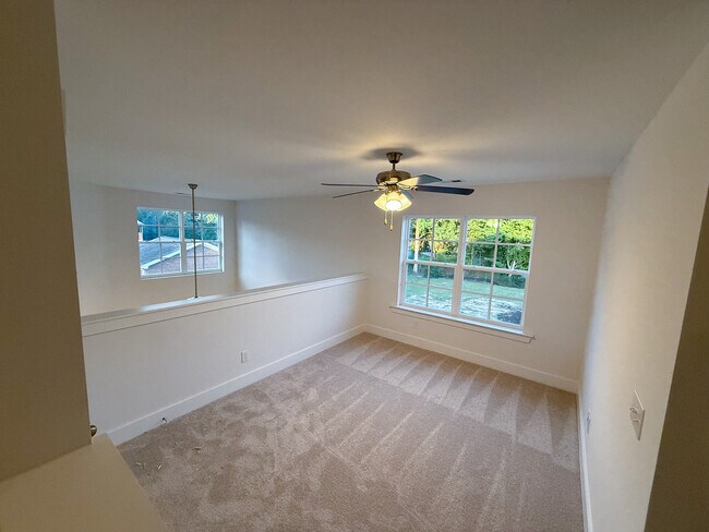 Building Photo - 1 Wildewood Park Dr
