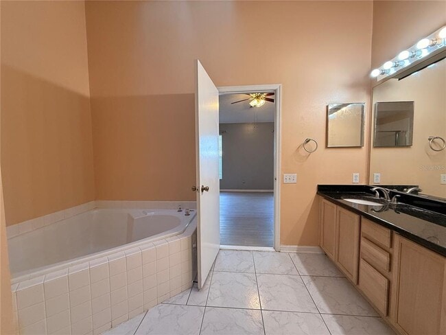 Building Photo - 4108 Oakberry Dr