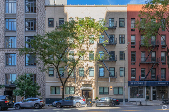 The Arden - 44-46 E East End Ave New York NY 10028 | Apartment Finder