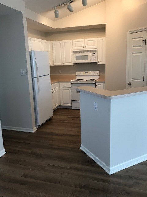 Building Photo - 301 Clayton Crossing Pl