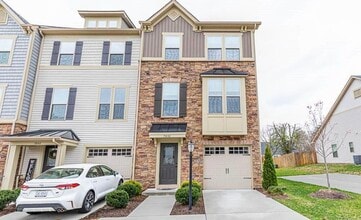 Building Photo - 7842 Wistar Woods Pl