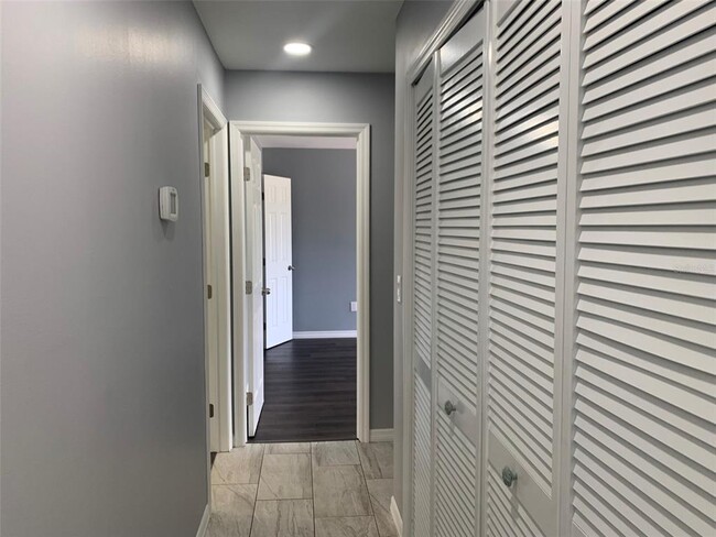 Building Photo - 9500 Attica Cir