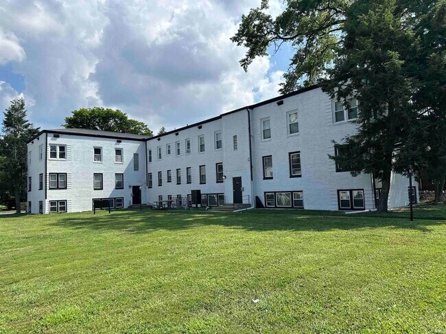 Primary Photo - 2024 Lincoln Ave