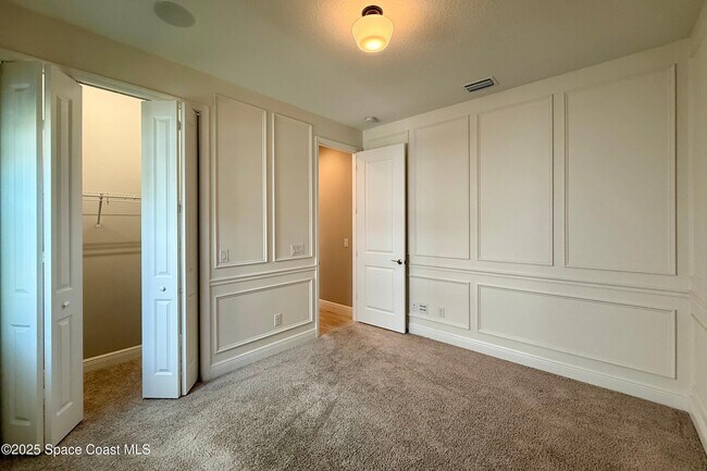 Building Photo - 3283 Casare Dr