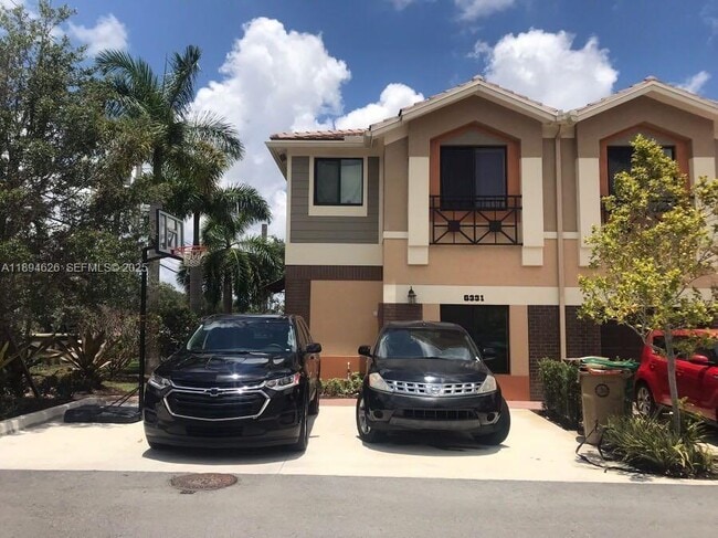 Building Photo - 6301 S Station Square