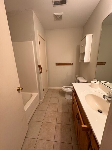 Building Photo - 901 Shannon Dr