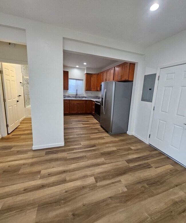 Building Photo - Upgraded 1 bedroom in Makawao.
