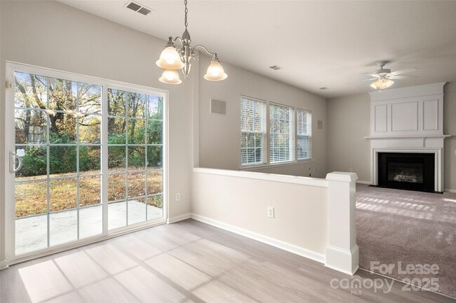 Building Photo - 11220 Cypress View Dr