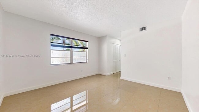 Building Photo - 7715 SW 86th St