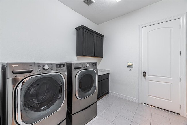 Building Photo - 2757 Saddlehorn Trail