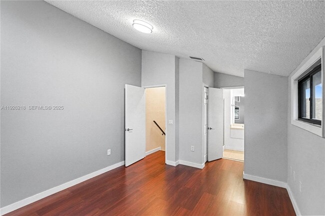 Building Photo - 9568 Boca Gardens Pkwy