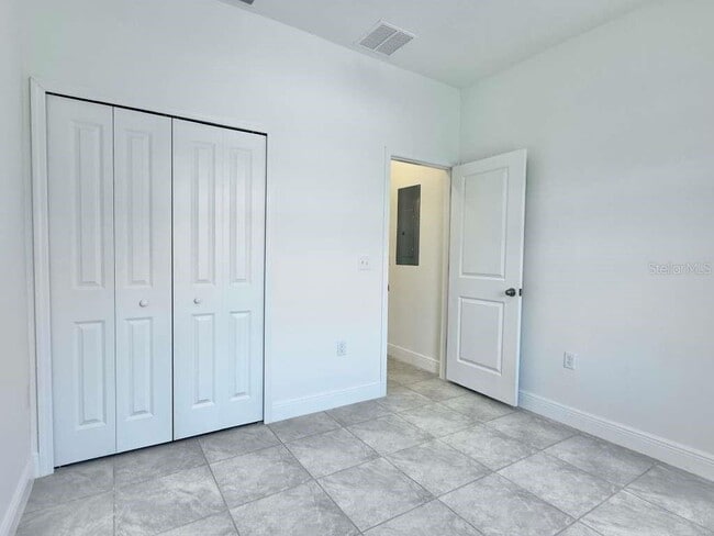 Building Photo - 15885 SW 35th Court Rd