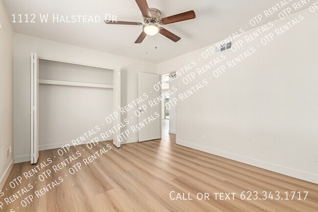 Building Photo - 1112 W Halstead Dr