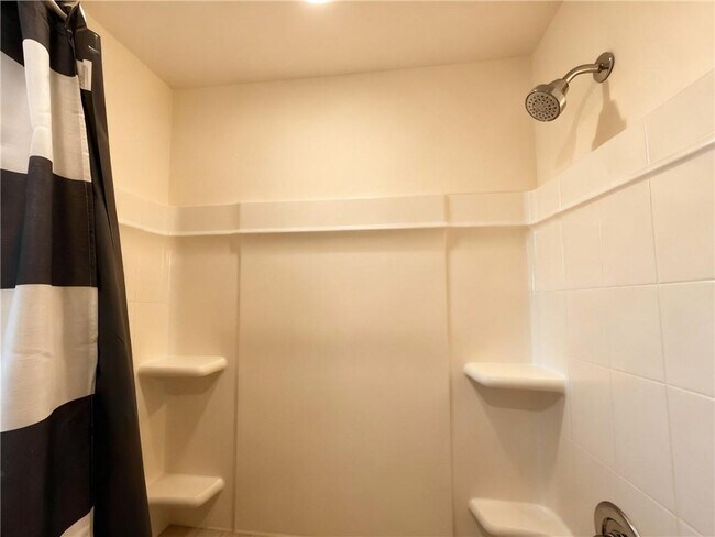 Building Photo - 602 Lofty Ln