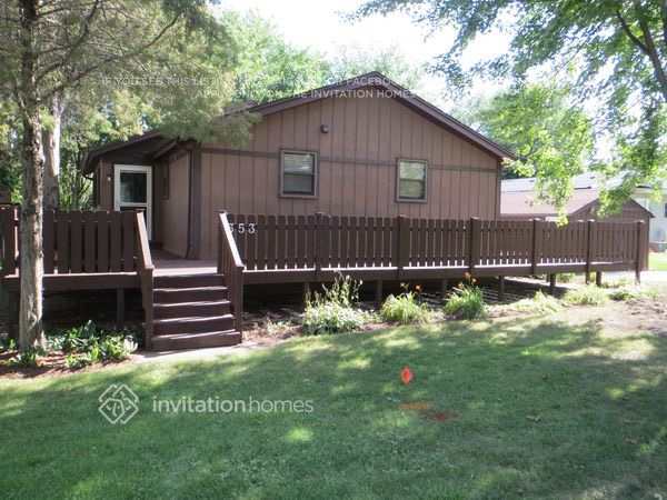 Building Photo - 353 E Elm St