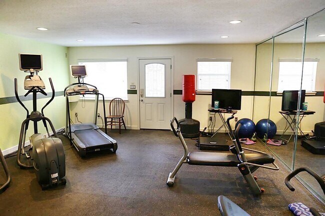 Building Photo - 1447 Heights Blvd