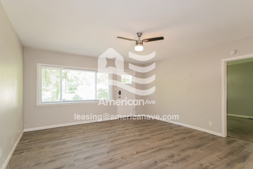 Building Photo - 2220 Gaebler Ave