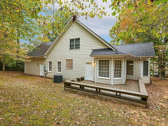 Building Photo - Earn Wealth While Leasing - Like a Homeowner - Lease to Own