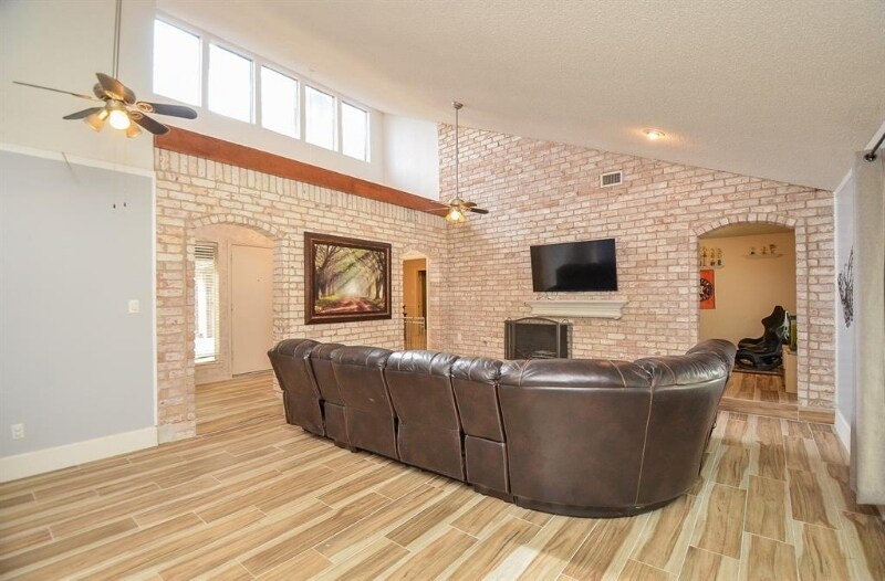 Building Photo - 3514 W Creek Club Dr