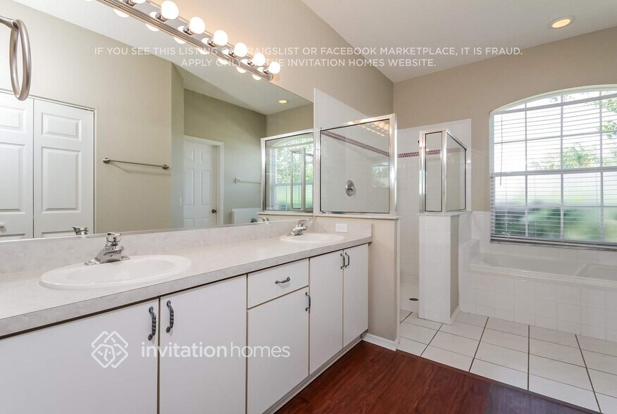 Building Photo - 9106 69th Ave E