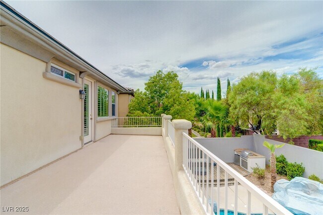Building Photo - 8442 Elche Ct