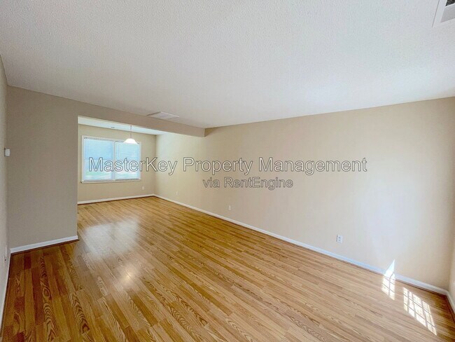 Building Photo - 6320 Dry Fork Ln