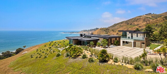 Building Photo - 5012 Carbon Beach Terrace