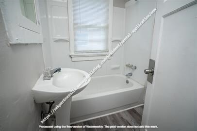 Building Photo - 1244 S Broadway St