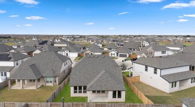 Building Photo - 2912 Clf Rdg Ln