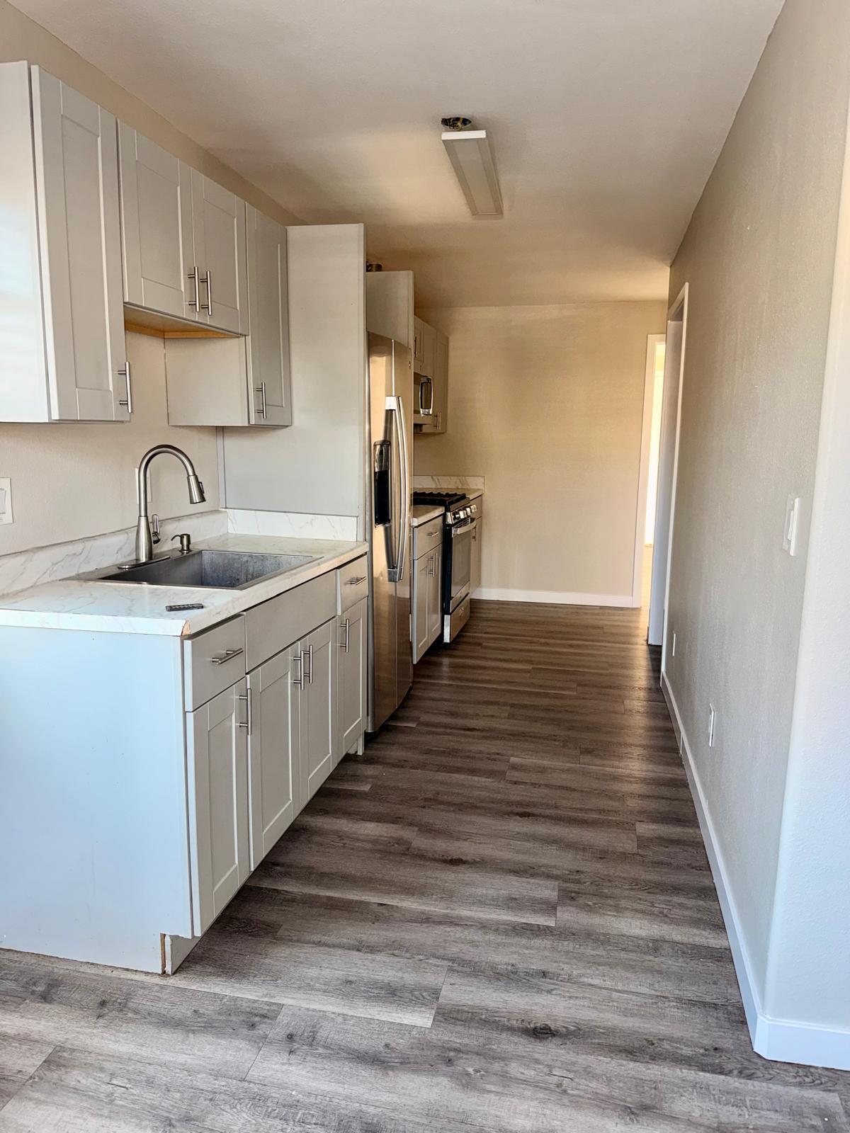 Building Photo - 118 Cedar Ave