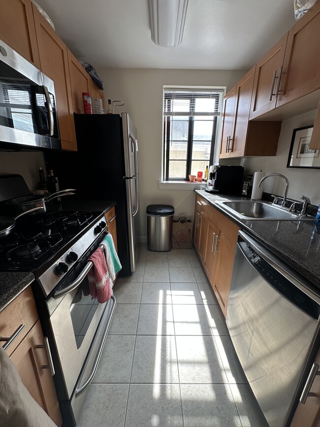 Building Photo - 6 Brattle St