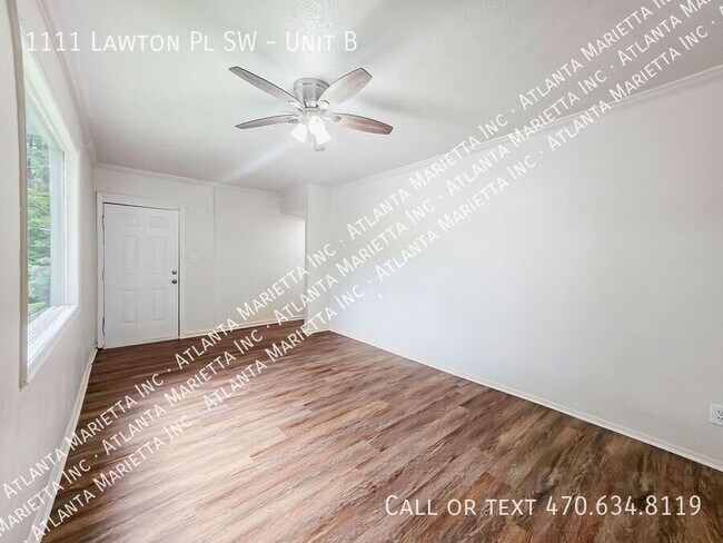 Building Photo - 1111 Lawton Pl SW