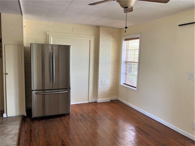 Building Photo - 61 81st Ave