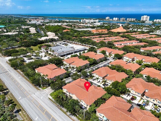 Building Photo - 117 Lighthouse B Cir