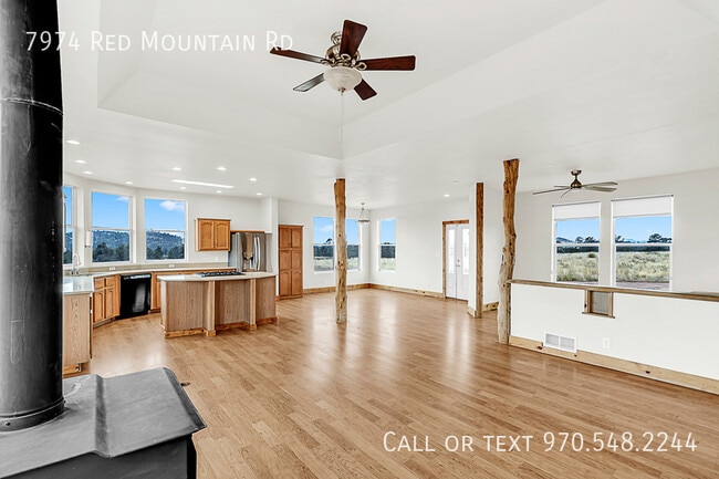 Building Photo - 7974 Red Mountain Rd