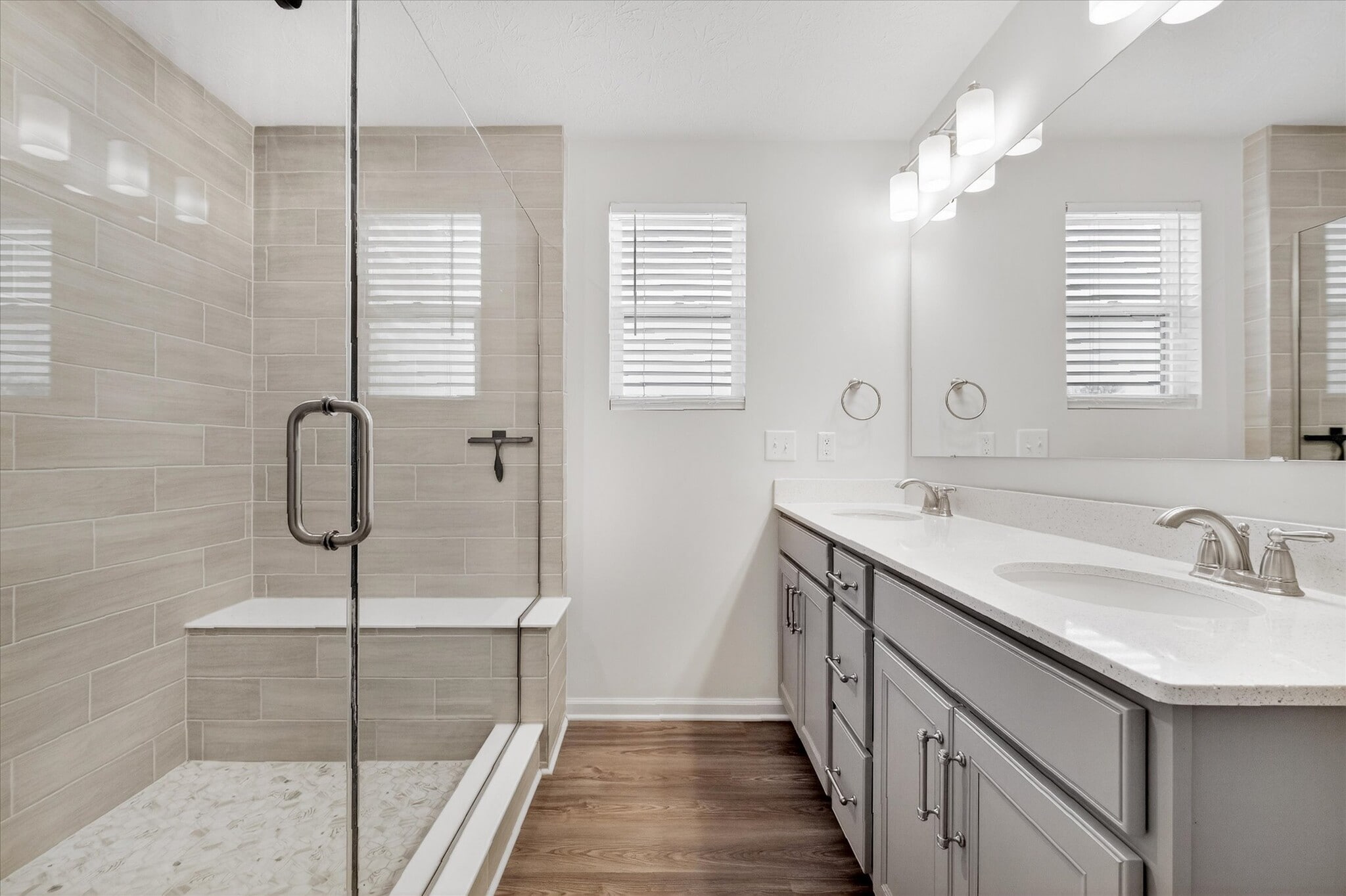 Building Photo - 10942 Haflinger Dr