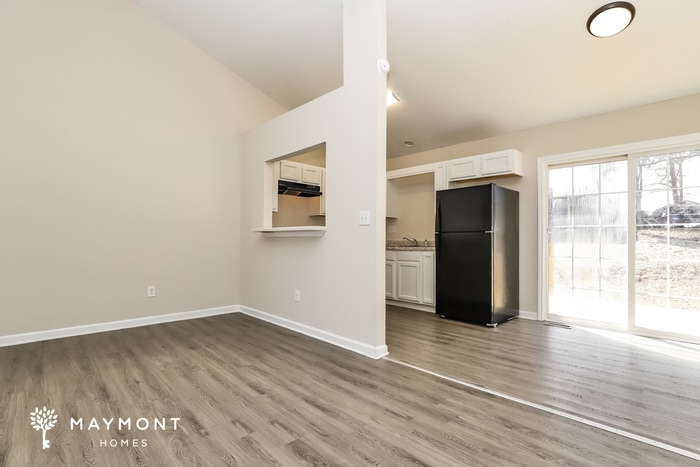 Building Photo - 345 Wingo St