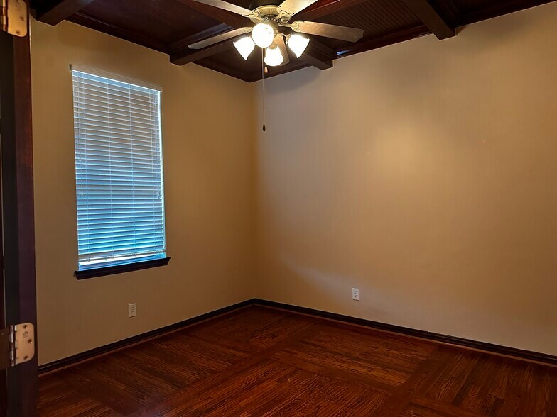 Office - 3616 Patience Boulevard