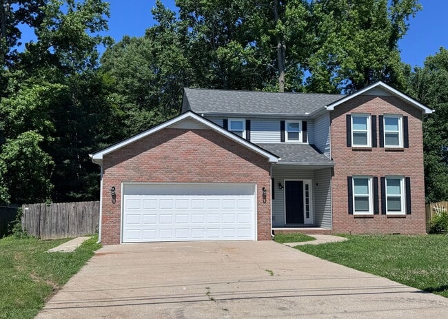 Building Photo - Sango!! Completly Renovated 3 Bed 2.5 Bath Home in Welchview!
