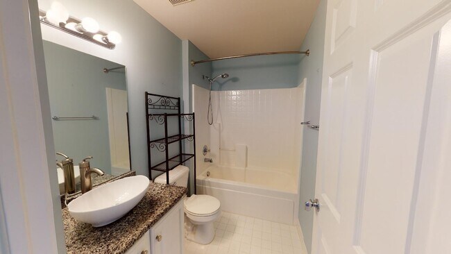 Building Photo - 2970 Barclay Wy
