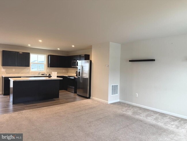 Building Photo - 285 Sanctuary Dr