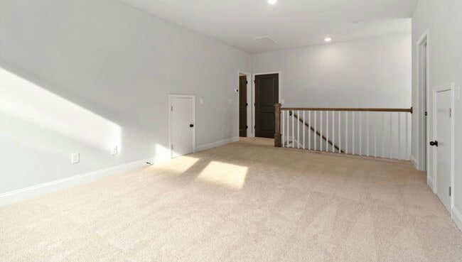 Building Photo - 5918 Ardrey Kell Rd
