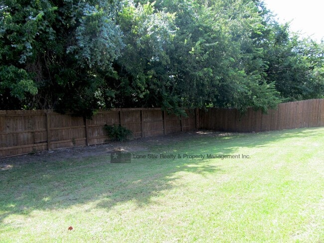 Building Photo - 222 Nolan Ridge Dr