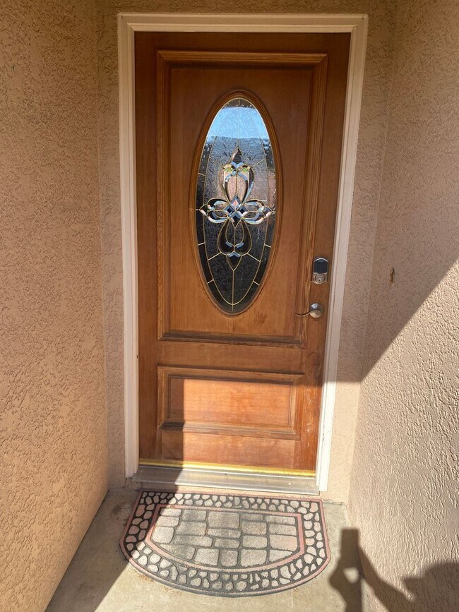 Building Photo - 1275 Peterson Ranch Rd