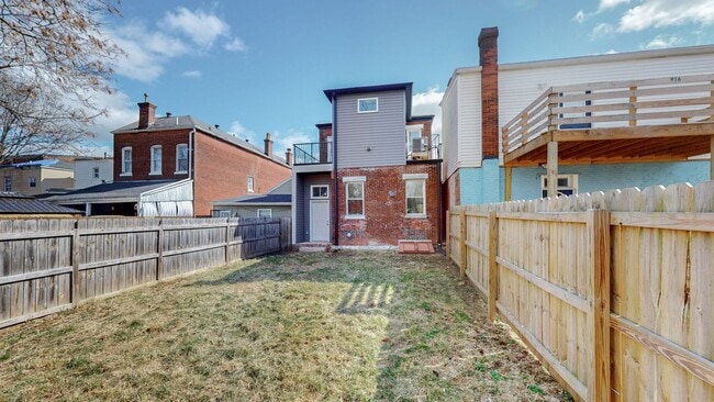 Building Photo - 3-Bedroom/2 Bath Home for Rent in Shelby Park